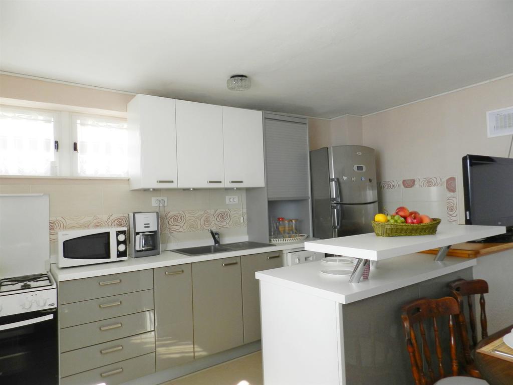 House Damir Villa Pisak Ngoại thất bức ảnh